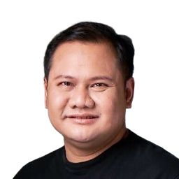 เรืองโรจน์ พูนผล